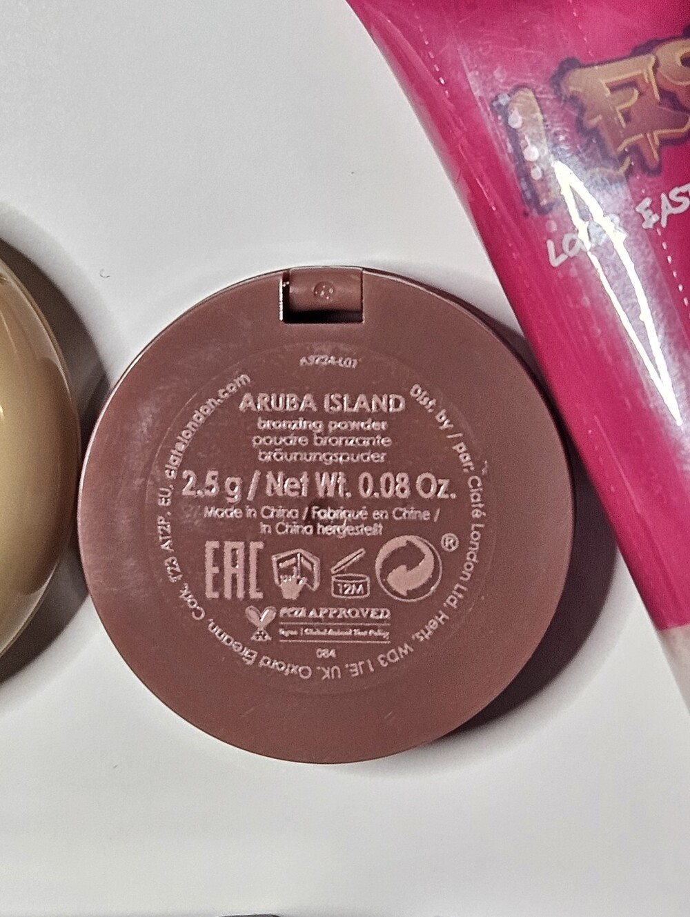 💥 Variety Box 👛💄🧦 - Picture 9 of 16